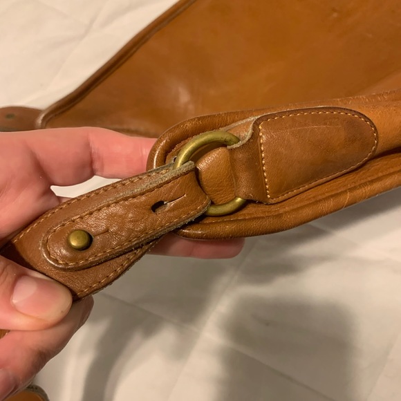 Vintage Cognac Coach Crossbody - Picture 4 of 5